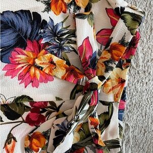 Floral high waisted shorts